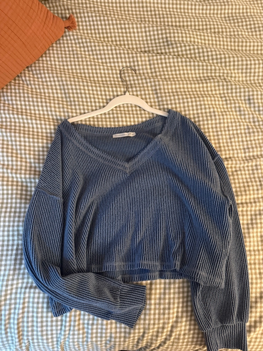Altar'd State Blue Ribbed V-Neck Pullover